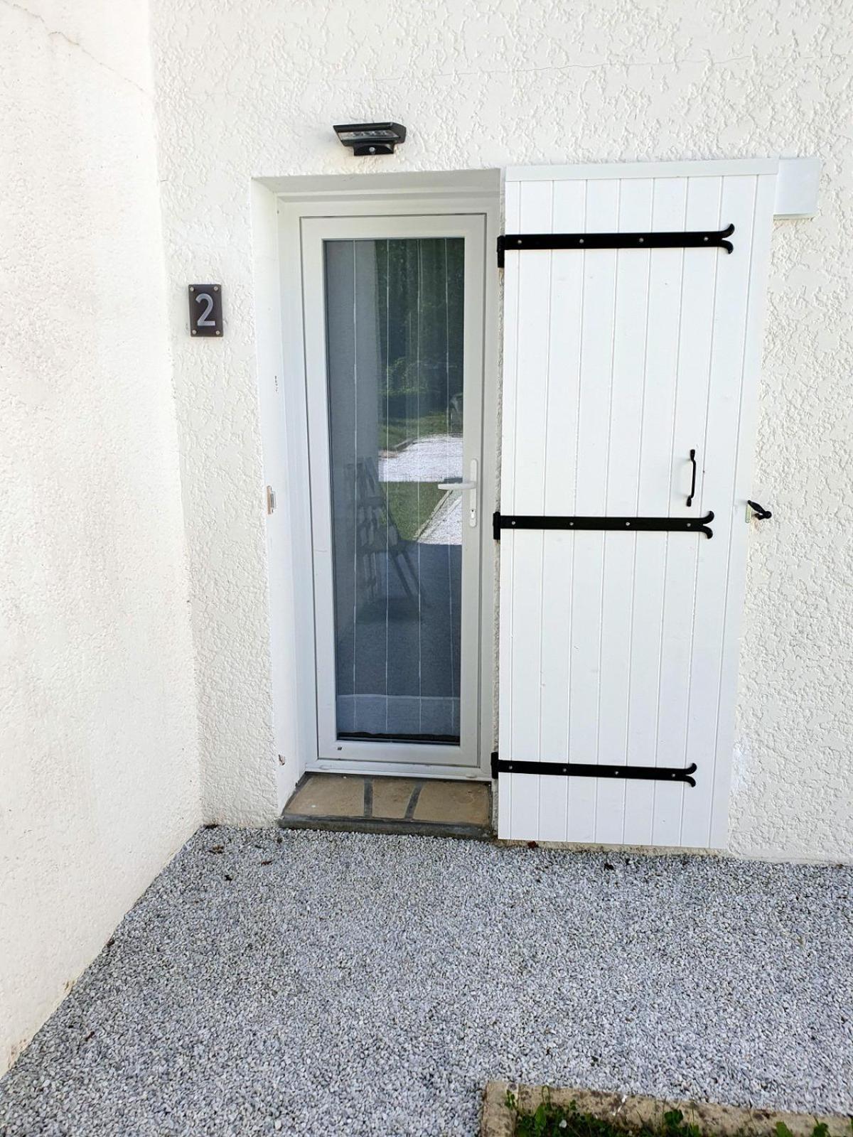 Calme Jardin & Parking Prox Royan Appart 2 Médis Εξωτερικό φωτογραφία